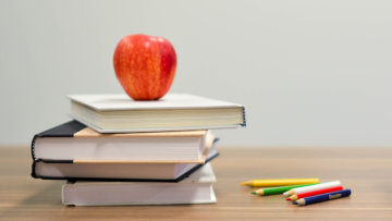 Idea exchange: early career mathematicians and statisticians teaching in Higher Education teaching